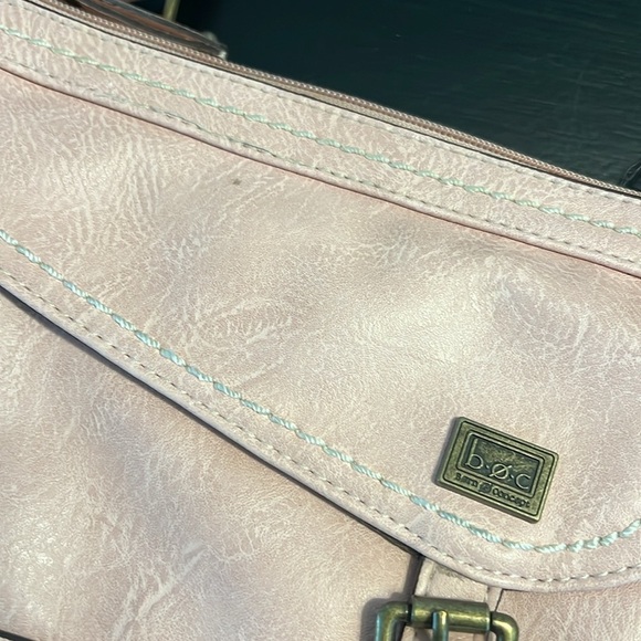 b.o.c. Amherst Piano Crossbody - Picture 2 of 8